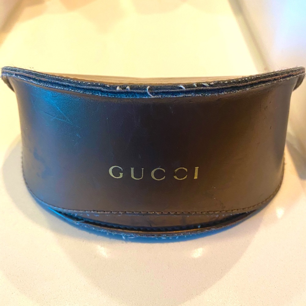 Case Gucci for sunglasses
